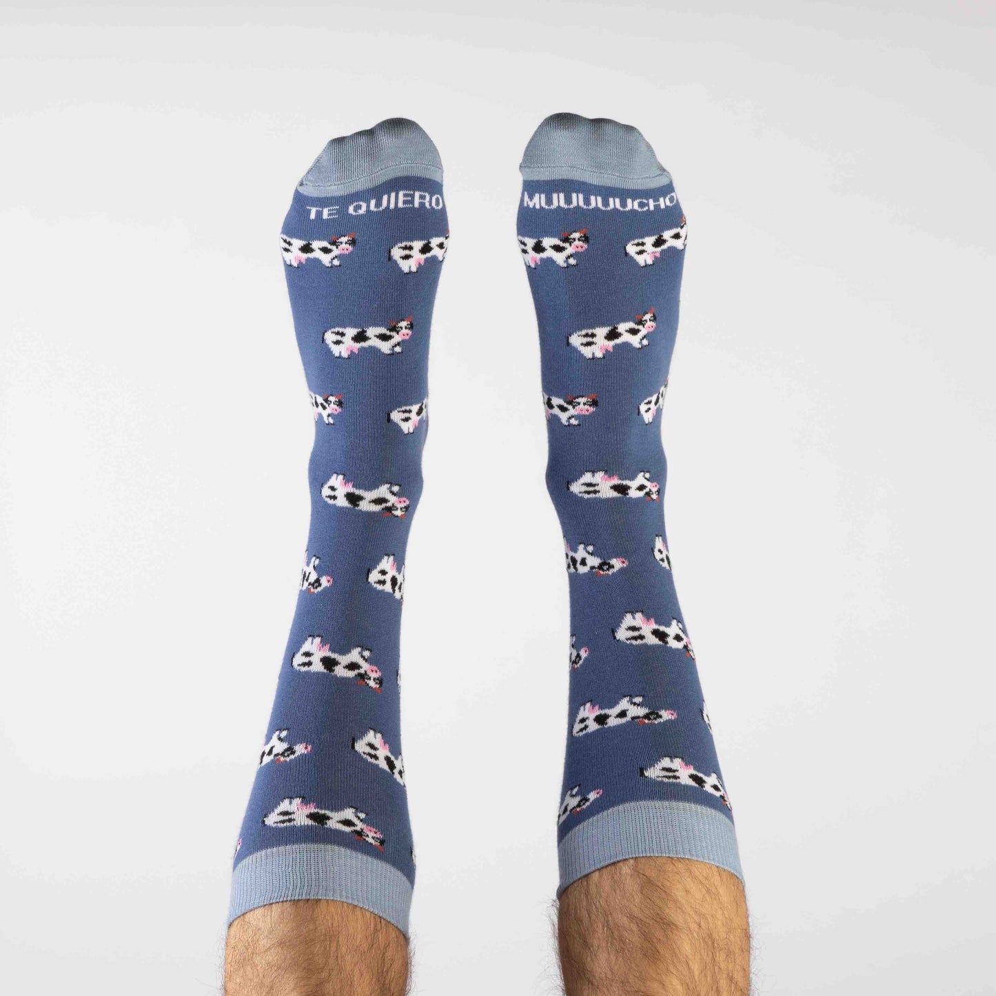 Calcetines azules vacas