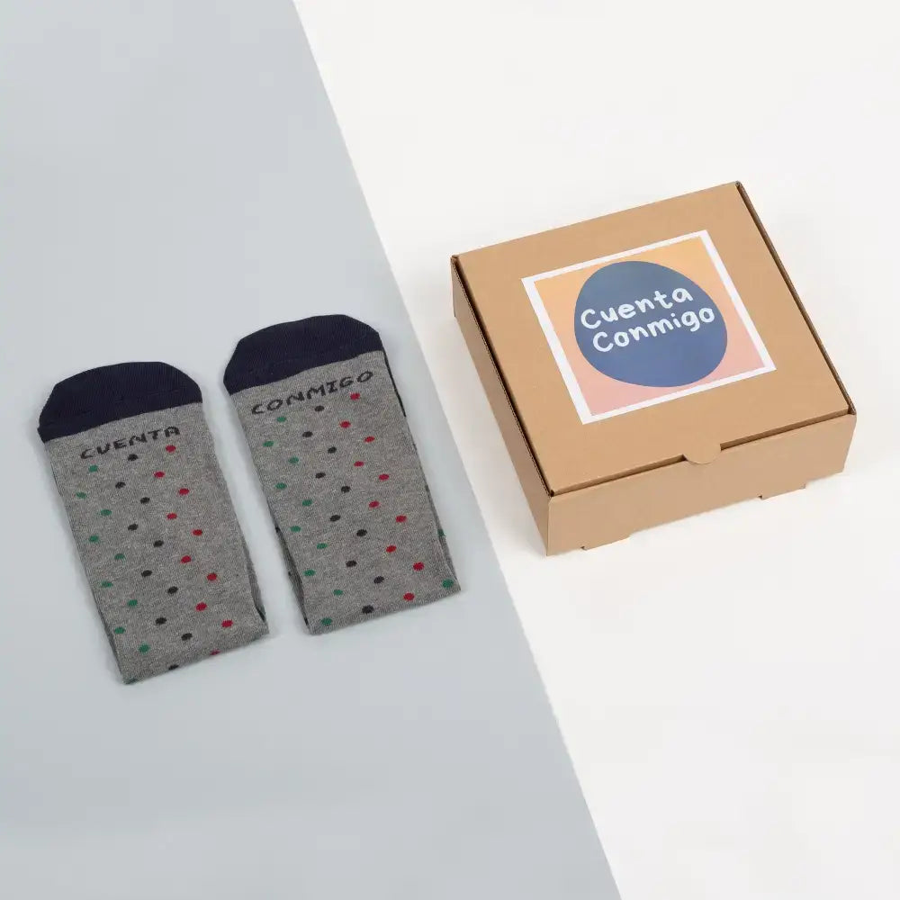 Calcetines Cuenta Conmigo - Regalo apoyo para amigos y parejas con caja kraft