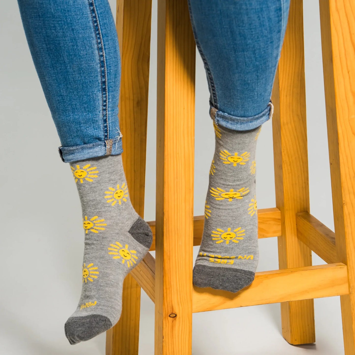 Calcetines regalo para mamá – diseño soles – fabricados en España