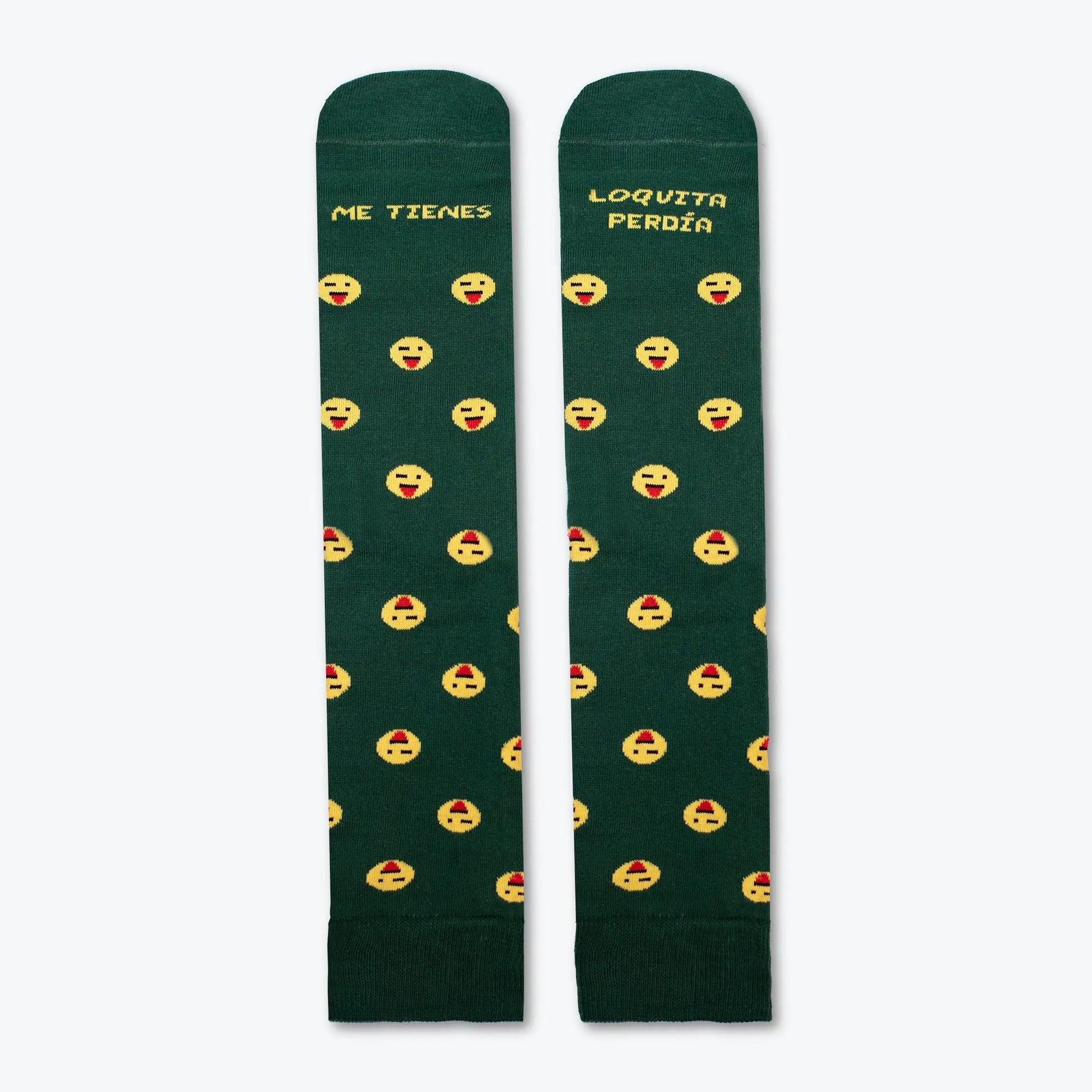 Calcetines Me Tienes Loquita Perdía - Detalle frase y emojis en la puntera