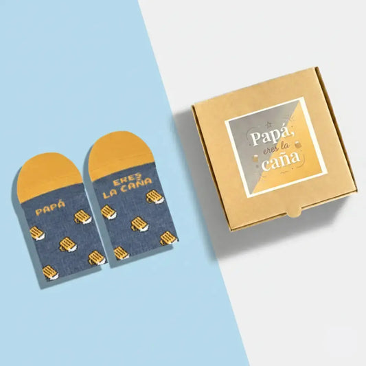 Calcetines Papá Eres La Caña con diseño de cerveza y caja kraft personalizable, regalo Día del Padre

