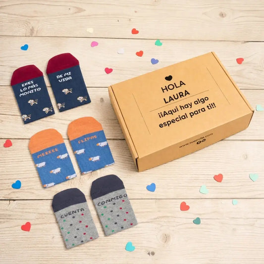Pack 3 pares de calcetines Conectadxs para parejas en caja kraft personalizable – Ausardia