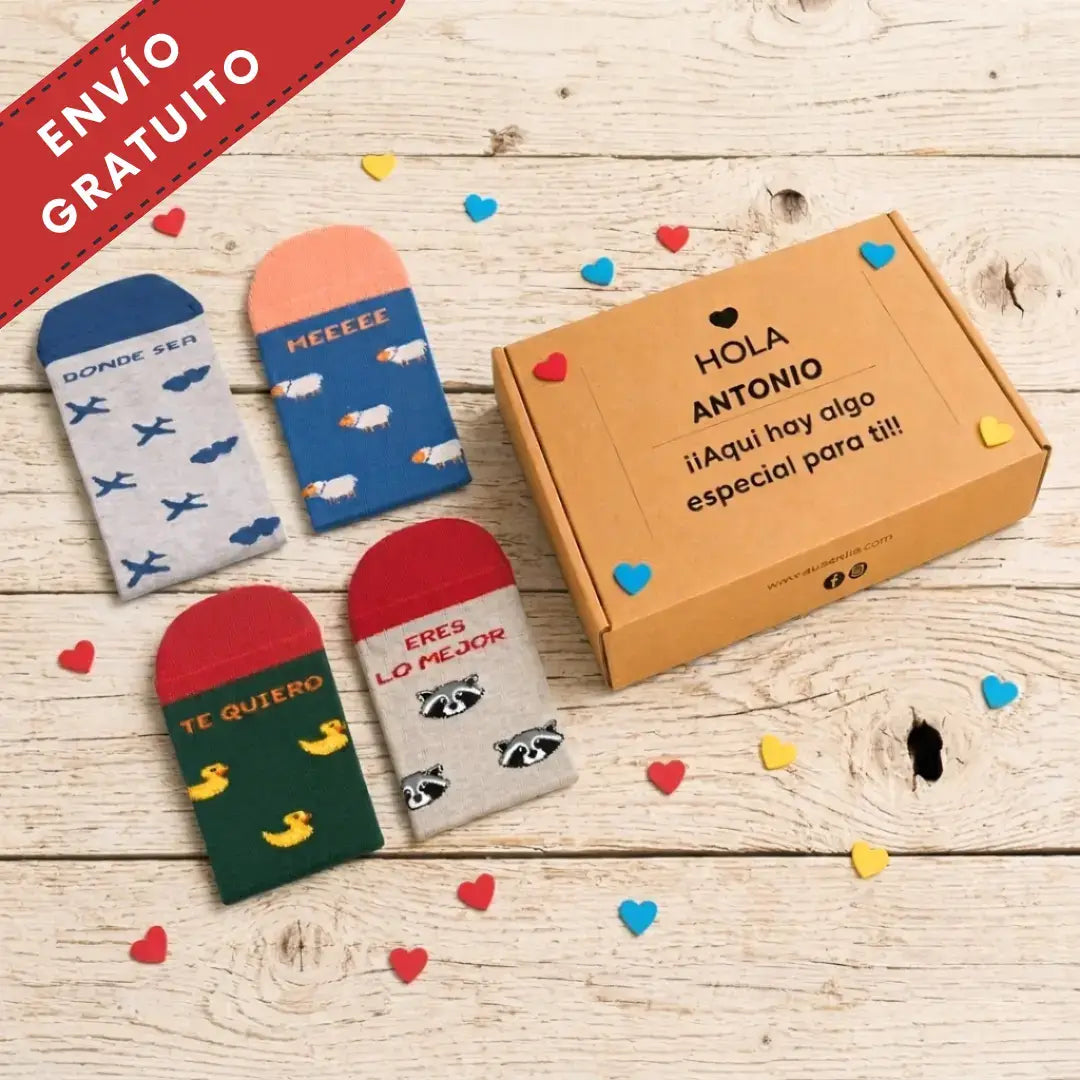 Pack de cuatro calcetines divertidos con mensaje con caja kraft de regalo