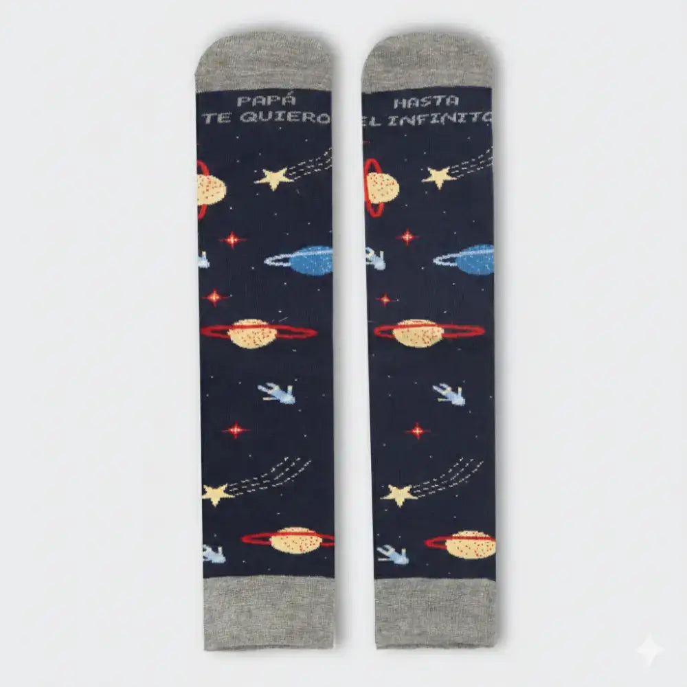 Detalle calcetines divertidos Papá Te Quiero Hasta el Infinito con estrellas - fabricados en España