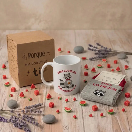 Set Eres lo Mejor que Mapachado taza cerámica y calcetines con mapaches en caja regalo - Ausardia