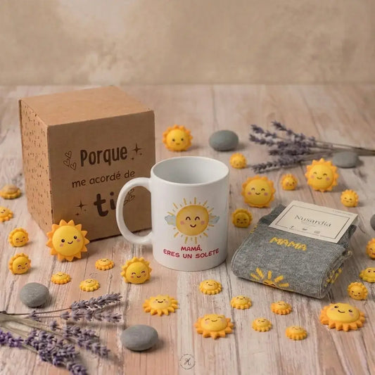 Set Mamá Eres Un Solete taza cerámica y calcetines a rayas en caja regalo Día de la Madre - Ausardia