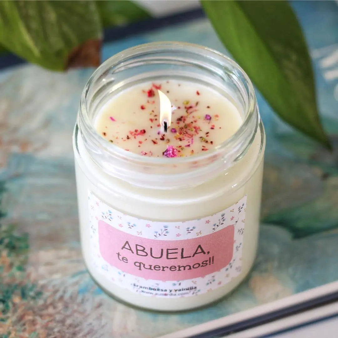 Vela con mensaje para abuela – aroma frambuesa y vainilla, cera de soja 200 ml